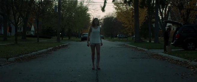 Resultado de imagem para it follows 2015